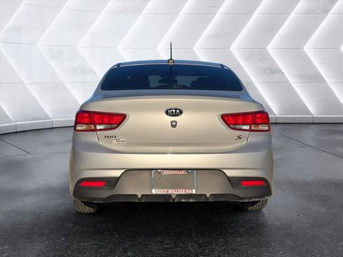 Used 2020 Kia Rio S image 4