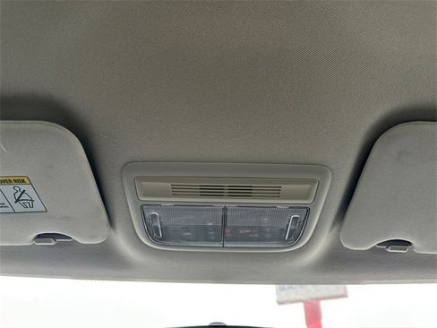 Used 2019 Honda HR-V LX image 26