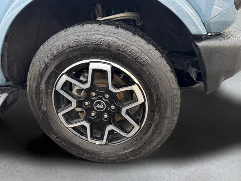 Used 2025 Ford Bronco Outer Banks AWD/4WD image 18