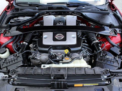 Used 2012 Nissan 370Z Coupe image 19