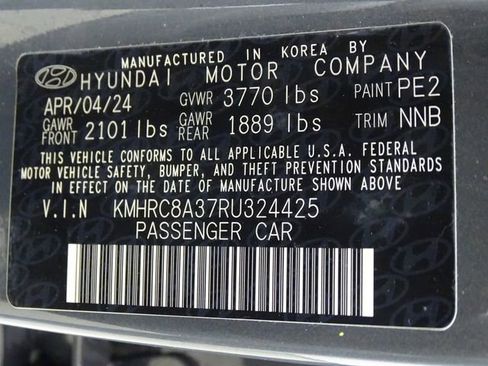Used 2024 Hyundai Venue SEL FWD image 20
