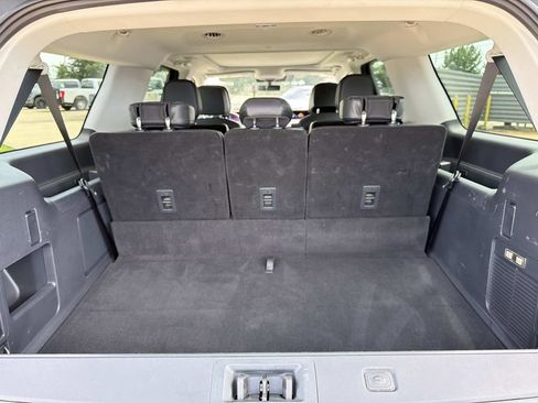 Used 2025 Lincoln Navigator L Reserve AWD/4WD image 9