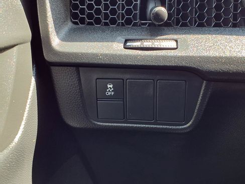 Used 2024 Honda CR-V LX image 9