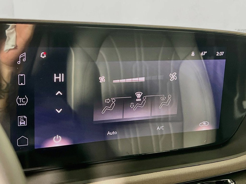 New 2026 Buick Envista Avenir FWD image 13