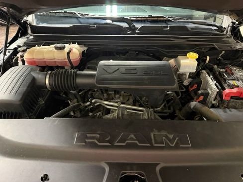 Used 2019 RAM 1500 Big Horn AWD/4WD image 42