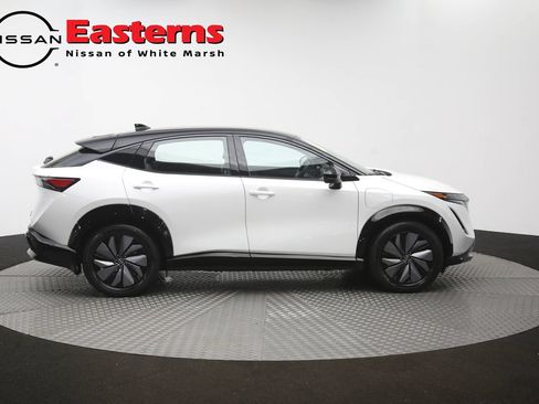 Used 2024 Nissan Ariya AWD image 43