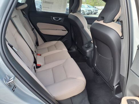 New 2026 Volvo XC60 B5 Plus w/ Protection Package Premier AWD/4WD image 10