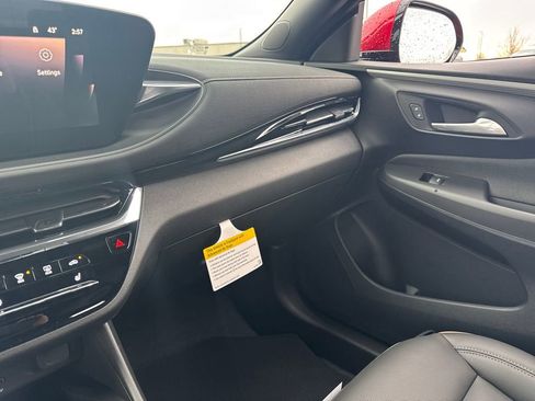 New 2026 Buick Envista Avenir image 16