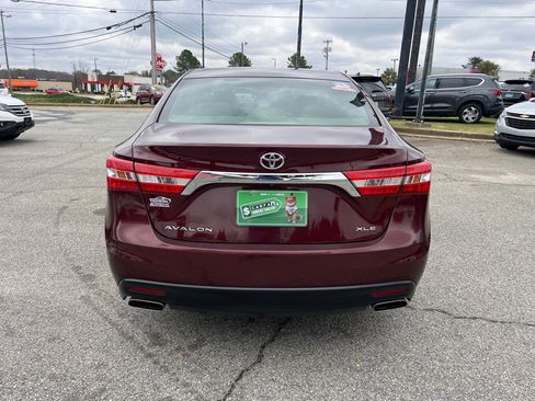 Used 2013 Toyota Avalon image 6
