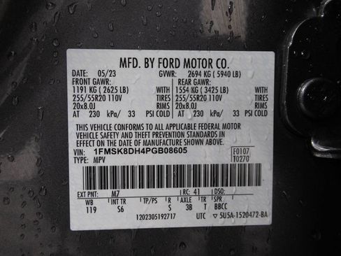 Used 2023 Ford Explorer XLT w/ Equipment Group 202A AWD/4WD image 49