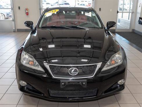 Used 2014 Lexus IS 250C image 2