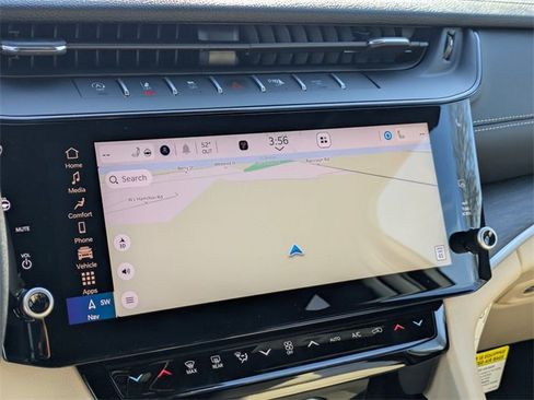 New 2026 Jeep Grand Cherokee Limited w/ Luxury Tech Group II image 21