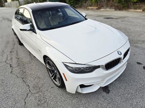 Used 2018 BMW M3 image 16