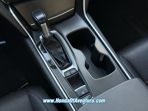 Used 2020 Honda Accord Sport image 14