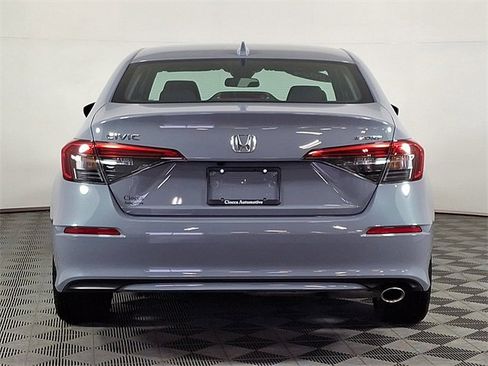 Used 2024 Honda Civic Sport image 8