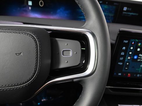 New 2026 Lincoln Nautilus Premier w/ Equipment Group 102A image 32