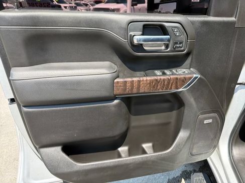 Used 2023 GMC Sierra 2500 Denali AWD/4WD image 16