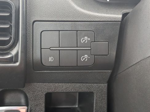 Used 2025 RAM ProMaster 3500 w/ Convenience Group FWD image 12