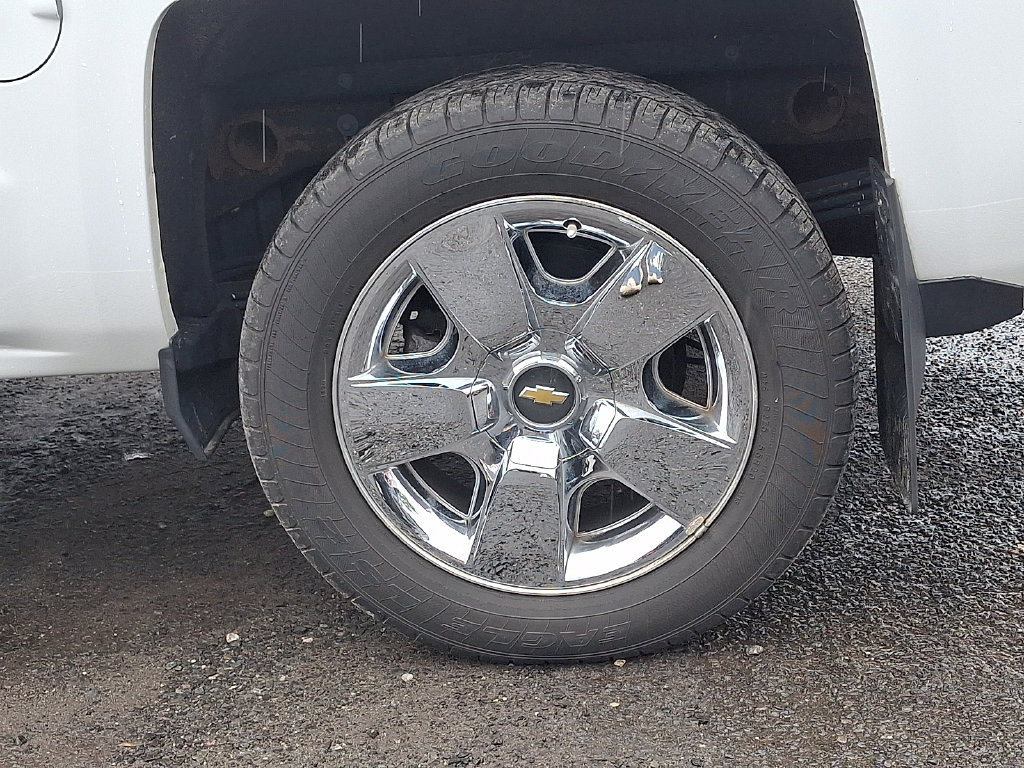 Used 2018 Chevrolet Silverado 1500 LT w/ All Star Edition AWD/4WD image 31