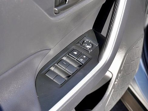 Used 2025 Toyota RAV4 LE image 23