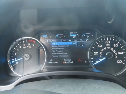 Certified 2019 Ford F150 Platinum w/ Equipment Group 701A Luxury AWD/4WD image 27