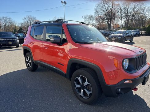 Used 2020 Jeep Renegade Trailhawk w/ Cold Weather Group image 4