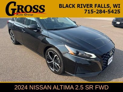 Used 2024 Nissan Altima 2.5 SR