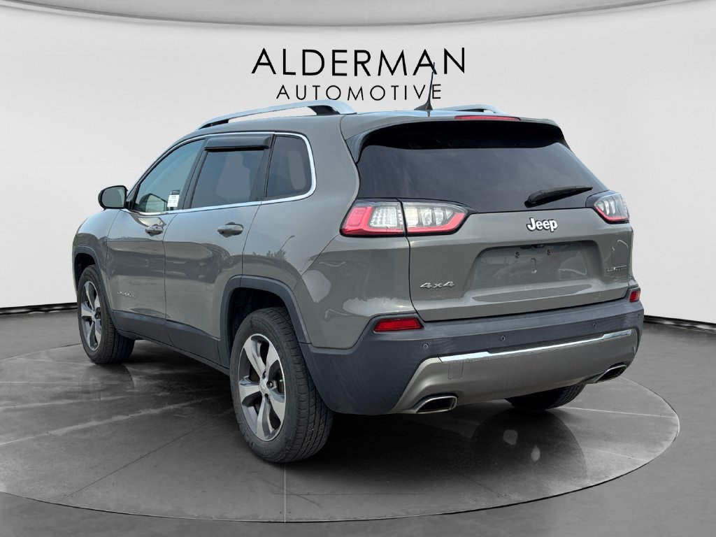 Used 2019 Jeep Cherokee Limited AWD/4WD image 3