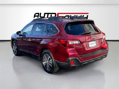 Used 2018 Subaru Outback 2.5i Limited w/ Popular Package #2 image 5