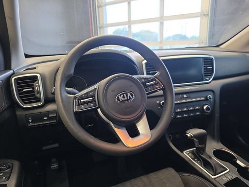 Certified 2022 Kia Sportage LX FWD image 19