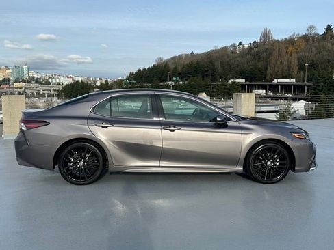 Used 2023 Toyota Camry XSE image 2