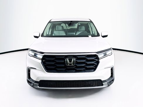 Used 2023 Honda Pilot EX-L image 2