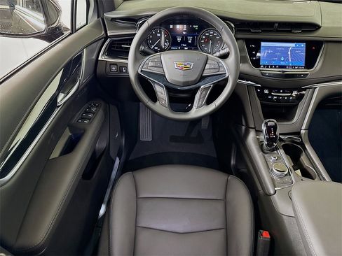 New 2026 Cadillac XT5 Premium Luxury image 15