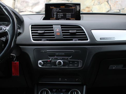 Used 2018 Audi Q3 2.0T Premium image 21