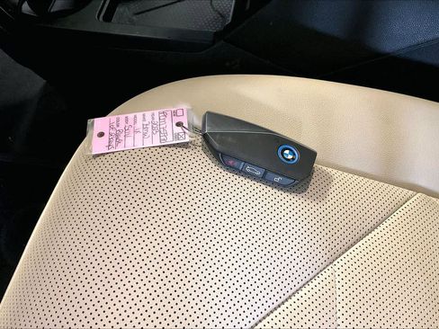 Certified 2023 BMW iX xDrive50 image 13