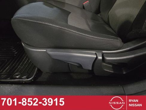 Certified 2023 Nissan Sentra SV image 36