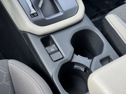 Used 2025 Subaru Forester image 15