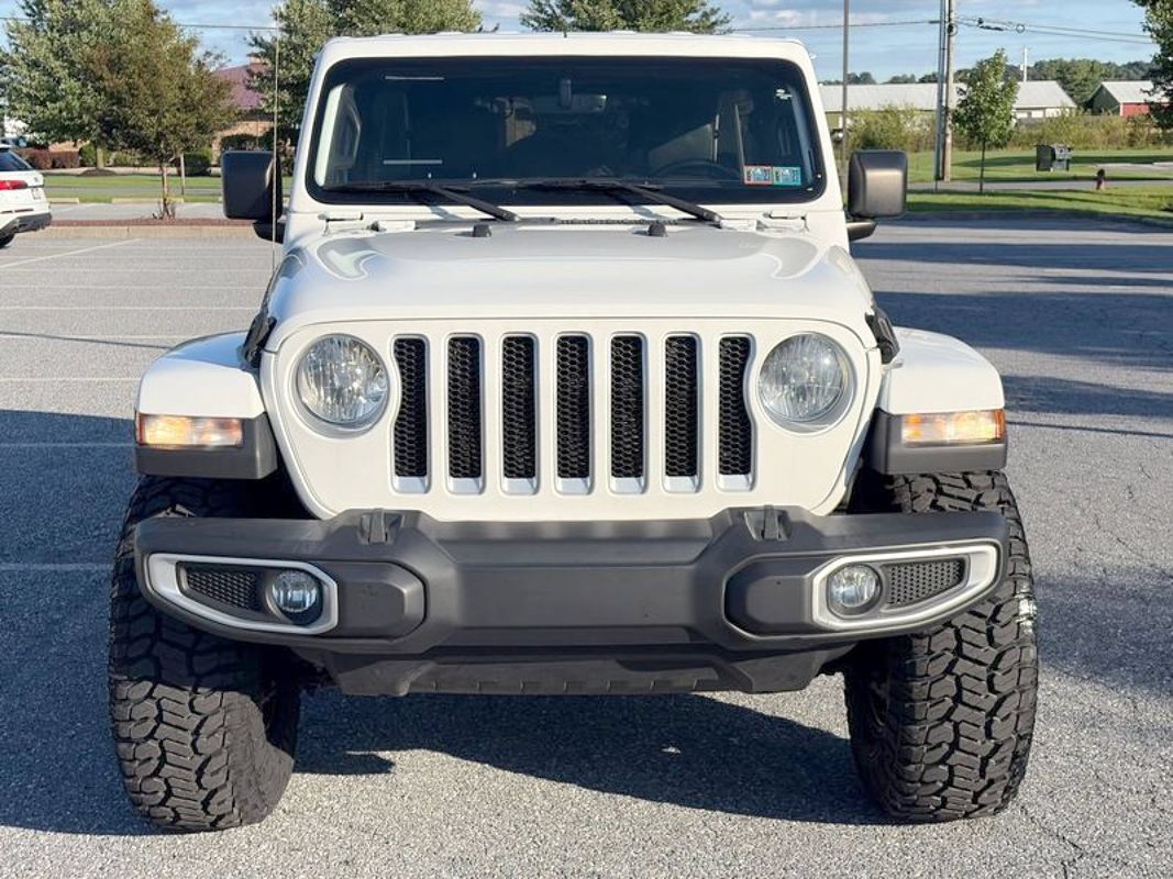 Used 2021 Jeep Wrangler Unlimited Sahara w/ Uconnect 4C Nav & Sound Group AWD/4WD image 2