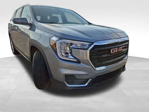Certified 2023 GMC Terrain SLE FWD image 7