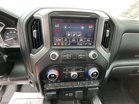 Used 2021 GMC Sierra 2500 Denali w/ Denali Ultimate Package image 25