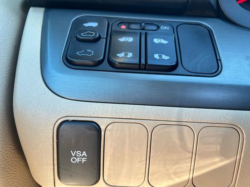 Used 2005 Honda Odyssey EX-L image 18