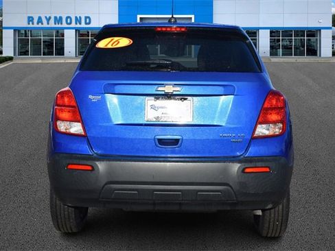 Used 2016 Chevrolet Trax LS image 4