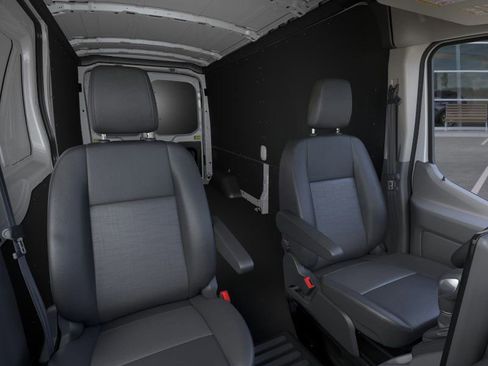 New 2026 Ford Transit 250 148 Medium Roof w/ Load Area Protection Package RWD image 11
