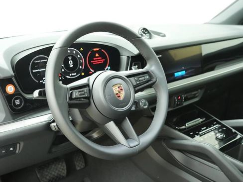 New 2026 Porsche Cayenne AWD/4WD image 4