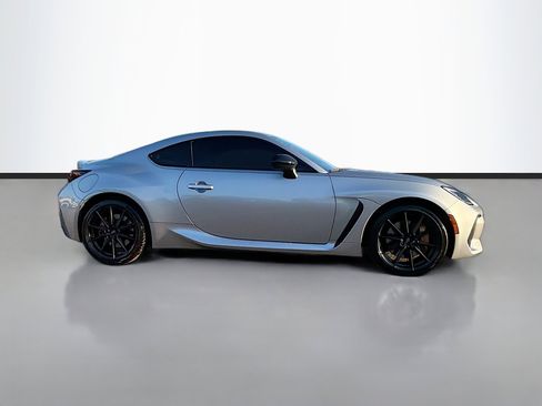 Used 2025 Subaru BRZ tS image 2