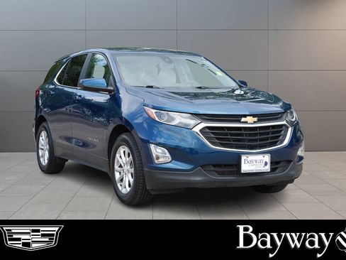 Used 2021 Chevrolet Equinox LT FWD image 3