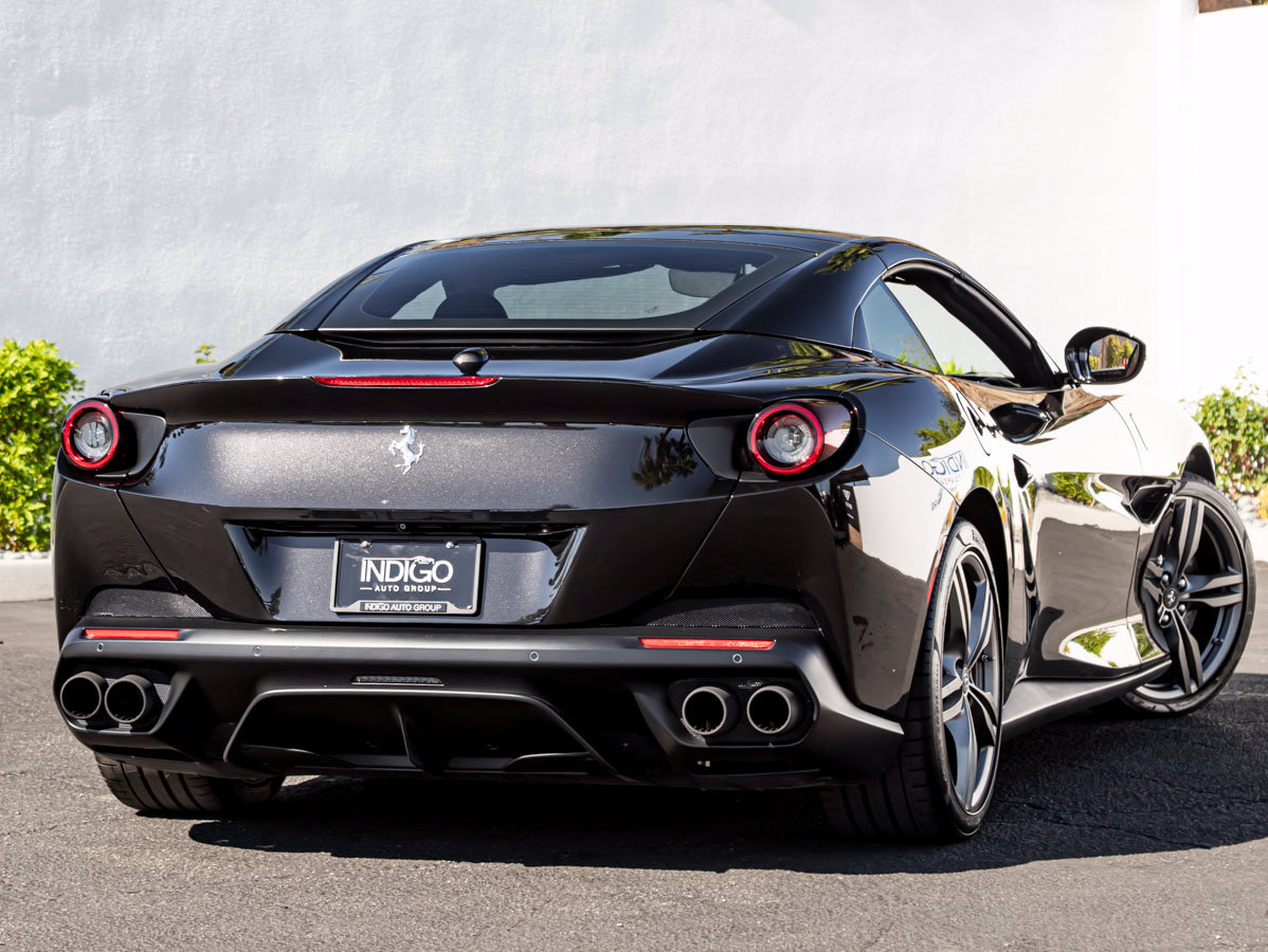 Used 2019 Ferrari Portofino RWD image 8