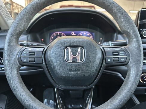 Used 2023 Honda Accord EX image 24