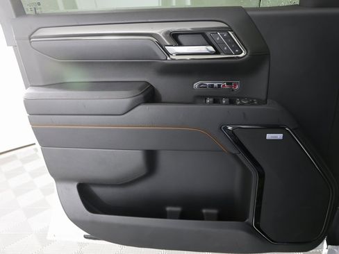 Certified 2025 GMC Sierra 1500 AT4 w/ AT4 Premium Package image 19