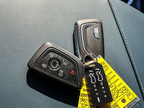 Used 2025 Cadillac Escalade IQ Sport 2 image 38